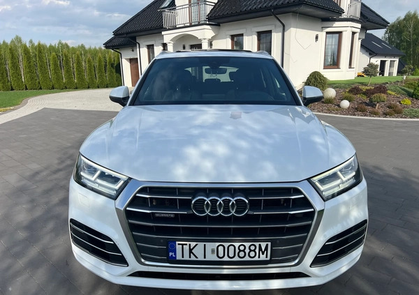 Audi Q5 cena 148000 przebieg: 135563, rok produkcji 2017 z Andrychów małe 742